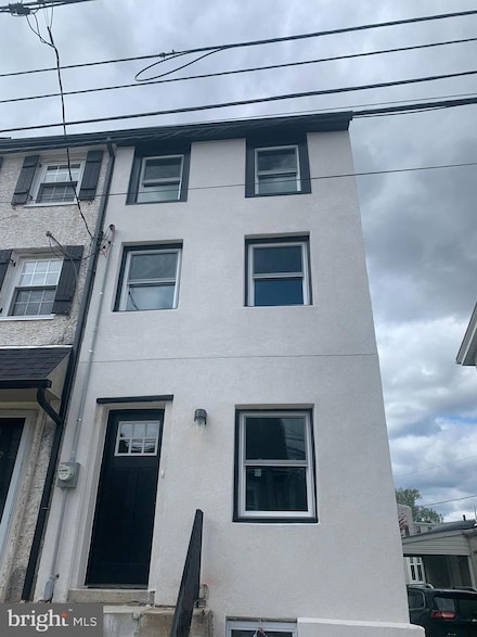 204 Ford St, Conshohocken, PA 19428