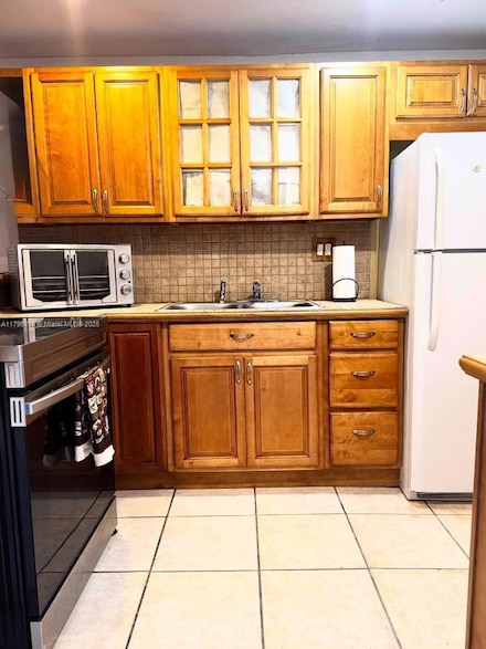 20520 NW 15th Ave Unit 122, Miami, FL 33169