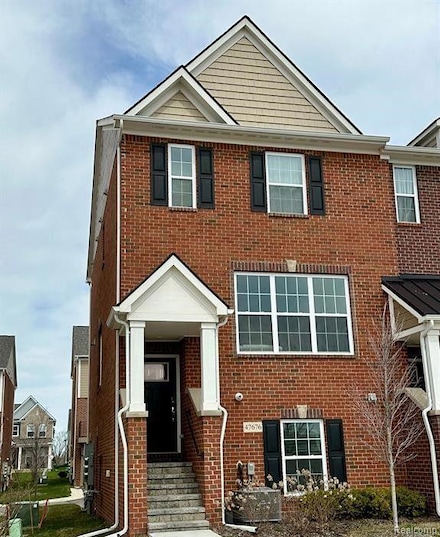 47676 Alden Terrace S, Northville, MI 48168