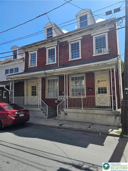 254 Cedar St Unit 2, Tamaqua, PA 18252