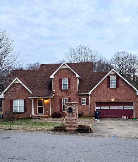 529 Brentwood Cir, Clarksville, TN 37042