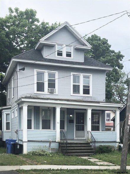 400 Leedale St, Albany, NY 12209