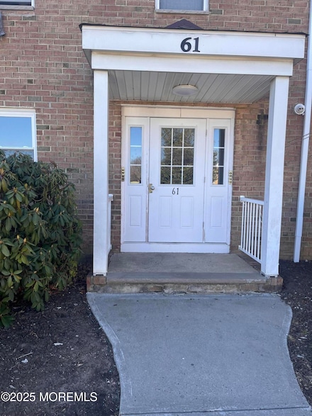 61 Manchester Ct Unit C, Freehold, NJ 07728