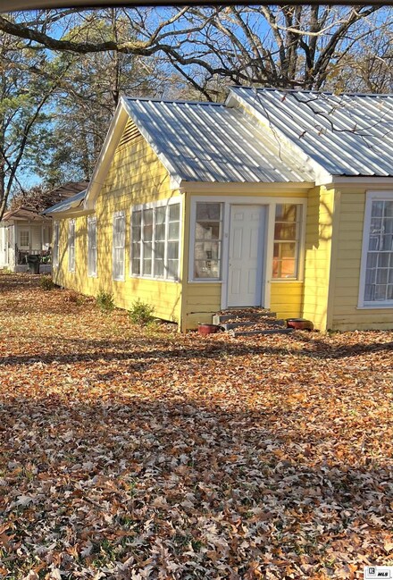 1403 N 3rd St, West Monroe, LA 71291