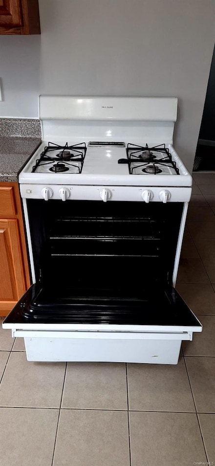 329 Beach 29th St Unit 2, Far Rockaway, NY 11691