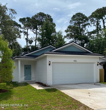 1955 Francis Ave, Atlantic Beach, FL 32233