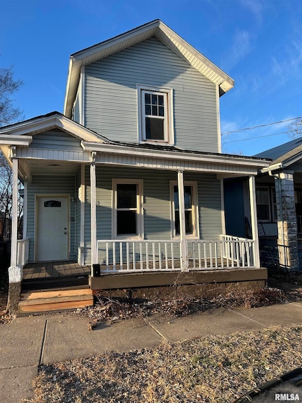 613 Green St, Peoria, IL 61603