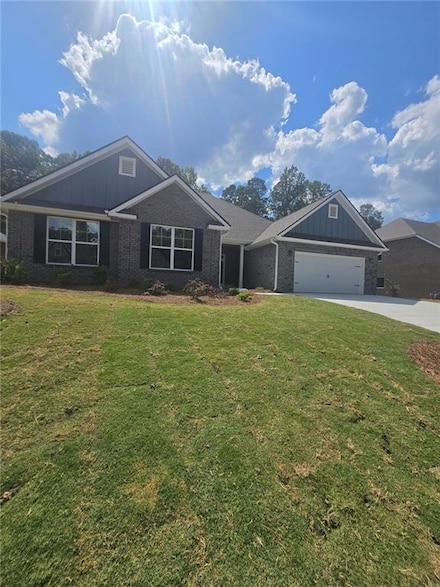 3010 Fairway Dr, Villa Rica, GA 30180