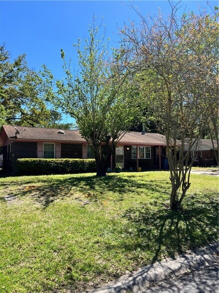 112 Fairman Ave, Brunswick, GA 31525