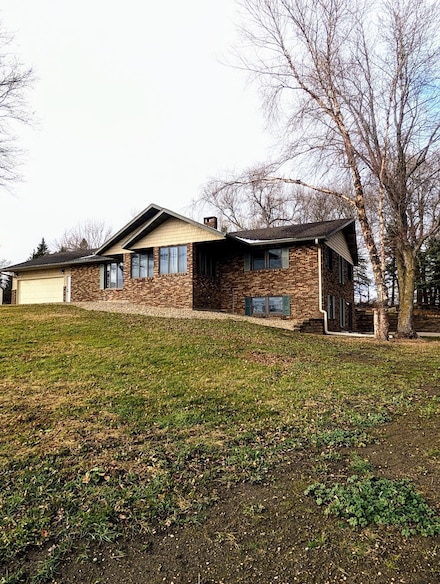 19475 660th Ave, Alden, MN 56009