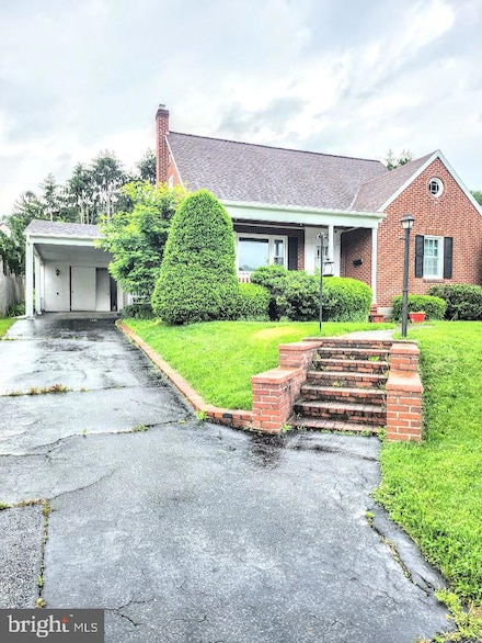 612 S Thomas St, Bedford, PA 15522