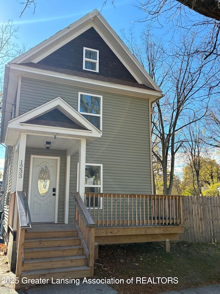 1233 W Michigan Ave, Lansing, MI 48915