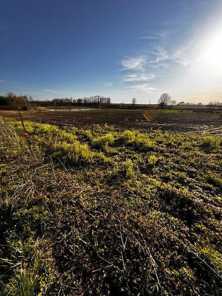 32 +/- NE 800 Rd, Lowry City, MO 64763