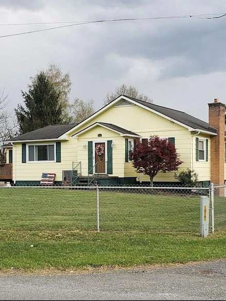 233 Hunt Ave, Beckley, WV 25801