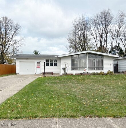 1118 W 38th St, Lorain, OH 44052