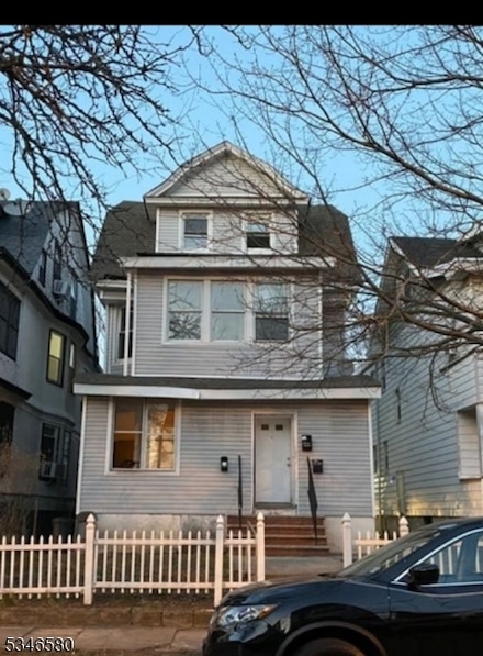61 Unit 1 Weequahic Ave, Newark City, NJ 07112