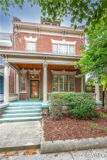 2706 W Grace St, Richmond, VA 23220