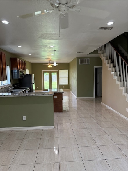 5810 Stuebner Airline Rd, Houston, TX 77091