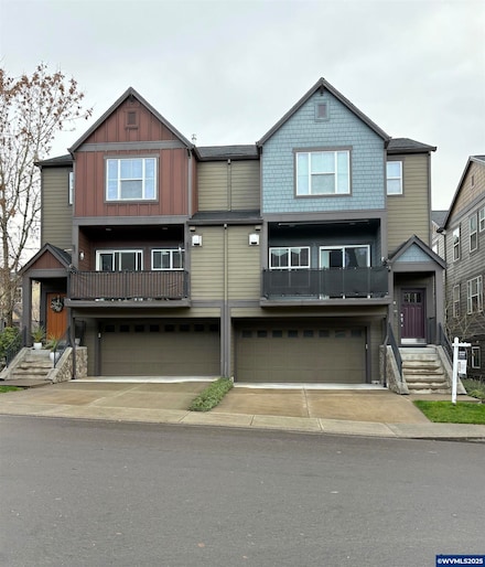 10910 SW Huntington Ave, Portland, OR 97223