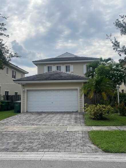 266 SE 31st Terrace, Homestead, FL 33033