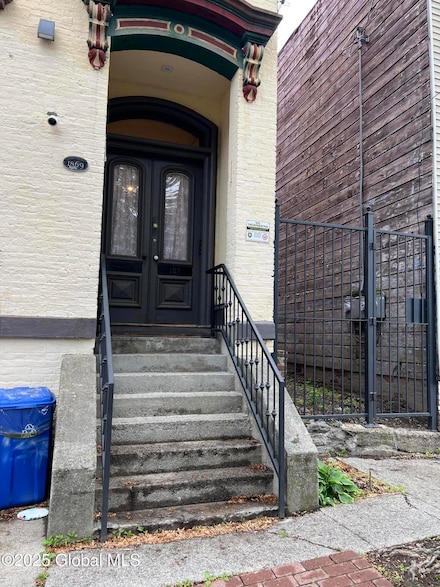 137 4th Ave Unit 1, Albany, NY 12202