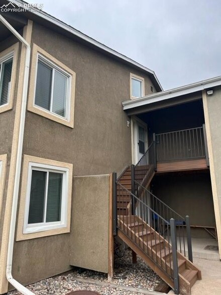 1050 Magic Lamp Way, Monument, CO 80132
