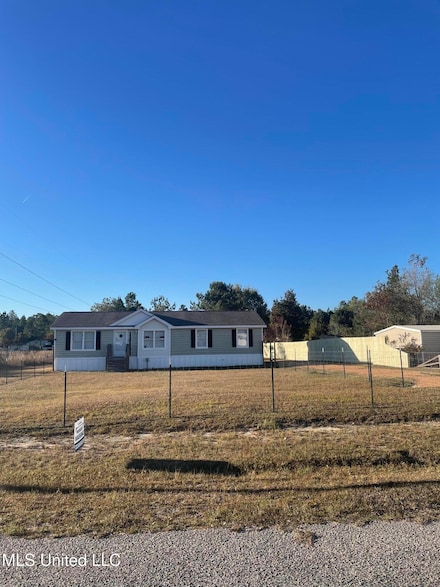 19355 N Shaw Rd, Saucier, MS 39574