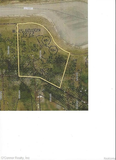 2019 Edward Ln E, Kimball, MI 48074