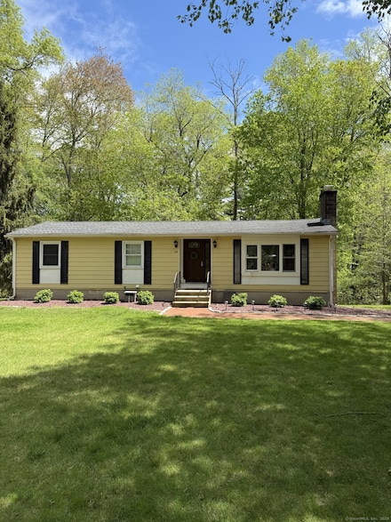 12 Hunters Path, Clinton, CT 06413