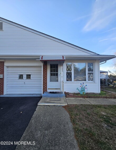 504 Lilac Ln Unit B, Manchester Township, NJ 08759