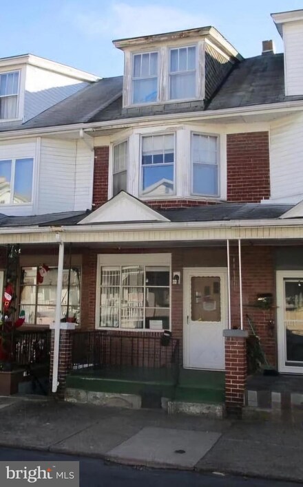 1113 Poplar St, Kulpmont, PA 17834
