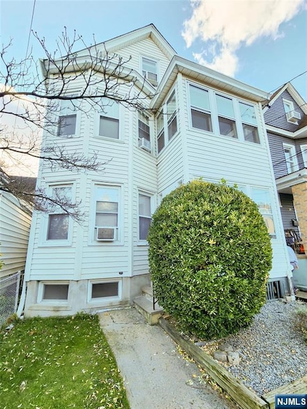 93 1st St Unit 1, Clifton, NJ 07011