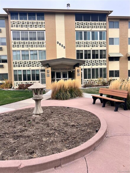9655 E Center Ave Unit 3C, Denver, CO 80247