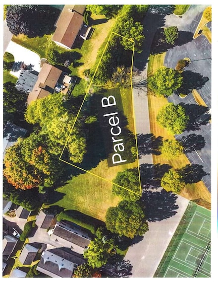 TBD Elm St Unit Parcel B, Charlevoix, MI 49720