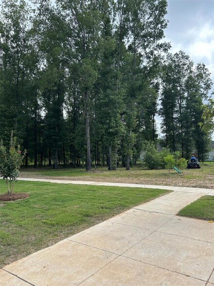 2137 Pecan Square Ave, Shreveport, LA 71106