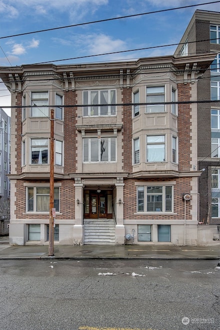 115 Bellevue Ave E Unit 105, Seattle, WA 98102