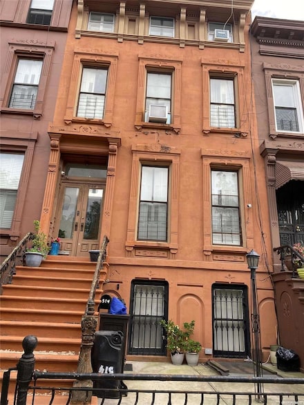514 Monroe St, Brooklyn, NY 11221