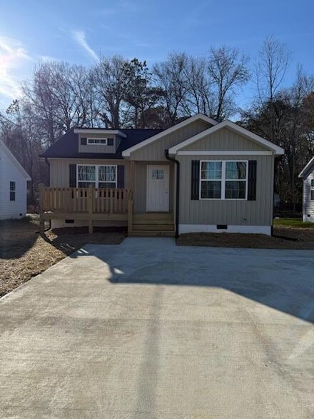 317 Shady Dr, Dalton, GA 30720