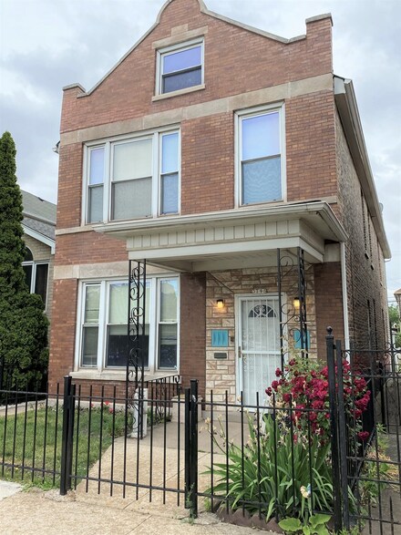 3746 S Wolcott Ave, Chicago, IL 60609