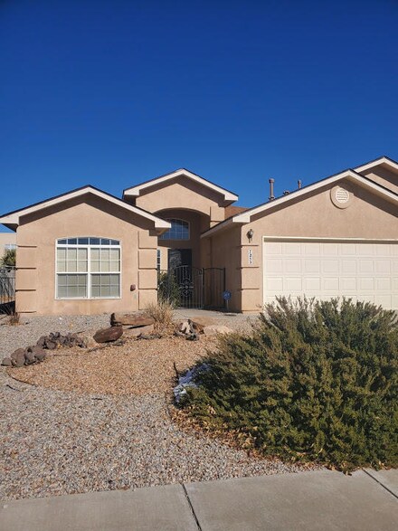 7259 Milan Hills Rd NE, Rio Rancho, NM 87144
