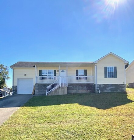1489 McClardy Rd, Clarksville, TN 37042
