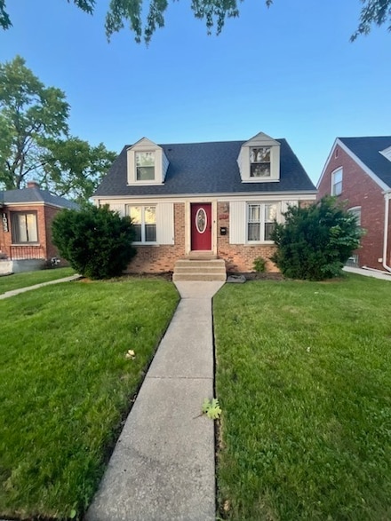 1037 Marshall Ave, Bellwood, IL 60104