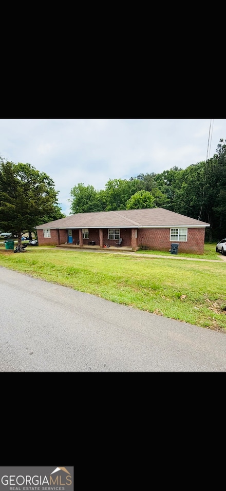 241 E Ash St, Social Circle, GA 30025