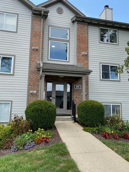 8851 Eagleview Dr Unit 12, West Chester, OH 45069