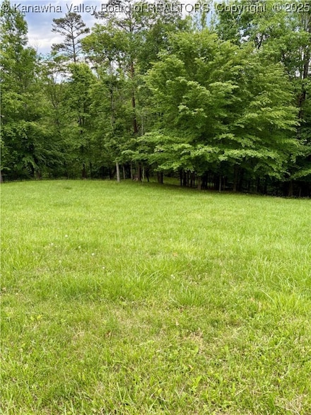 Lot 11 Crooked Creek Rd, Teays Valley, WV 25560