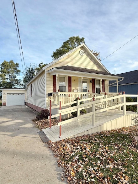 22 W Sebewaing St, Sebewaing, MI 48759