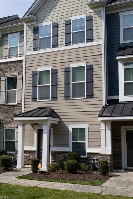 515 Twine Ln, Chesapeake, VA 23324