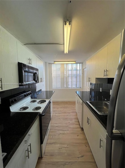 12105 NE 6th Ave Unit 201, North Miami, FL 33161