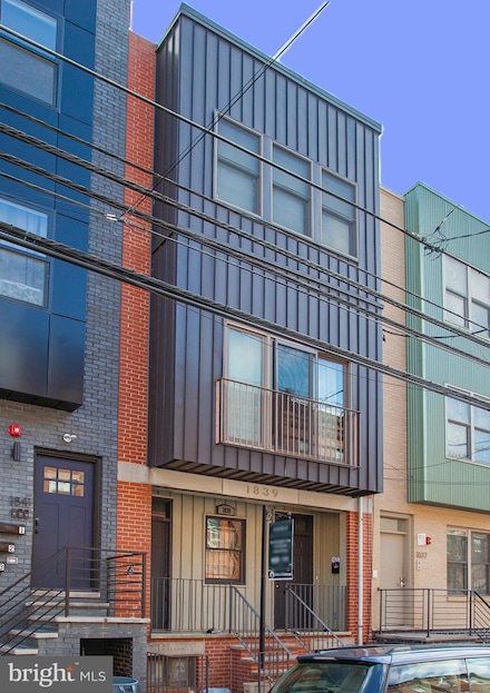 1839 N 17th St Unit B-4, Philadelphia, PA 19121