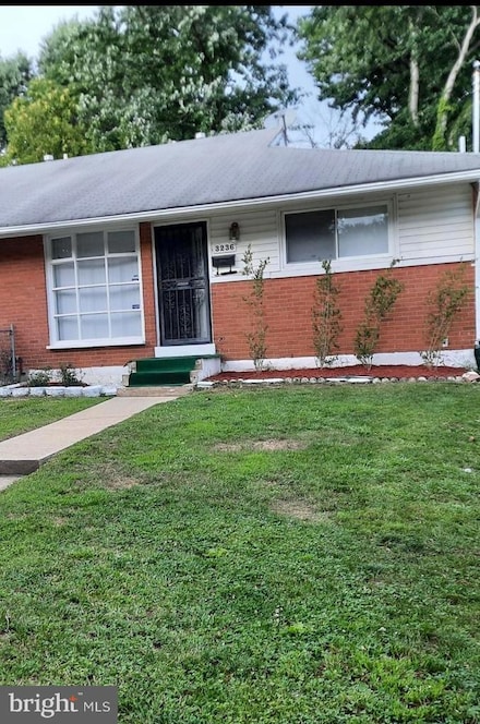 3236 28th Pkwy, Temple Hills, MD 20748